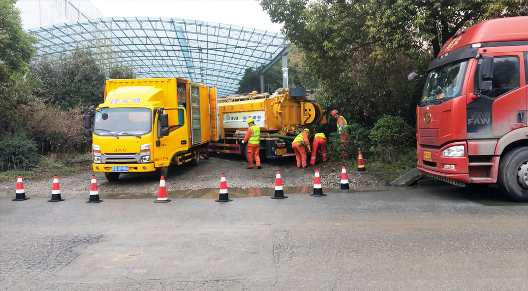 新兴镇成区雨污水管网“四位一体”检测疏通项目